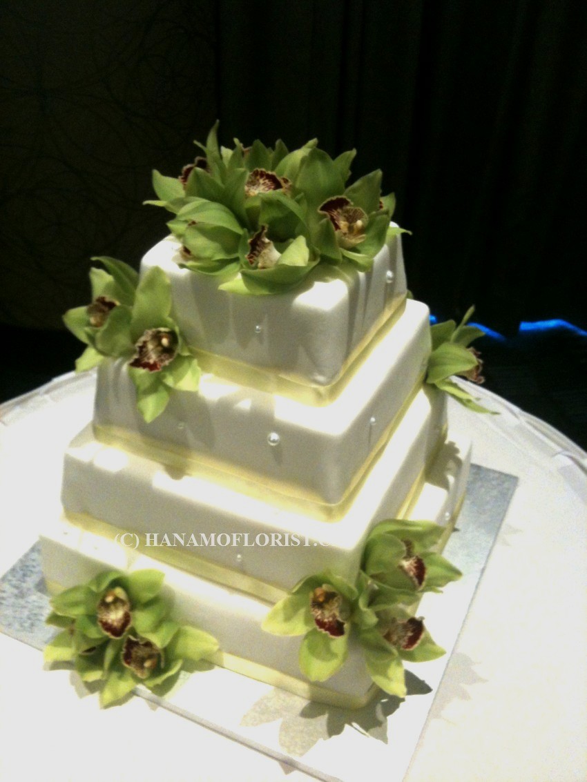 WEDO818 Cymbidium Cake Flowers - Click Image to Close